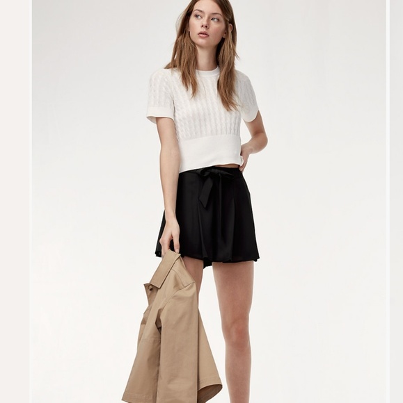 NWT Aritiza Sunday Best, Westley Shorts in Red